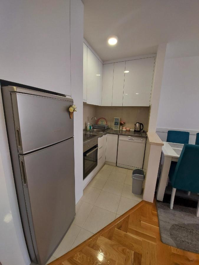 Apartman Victoria Lukavica Kültér fotó