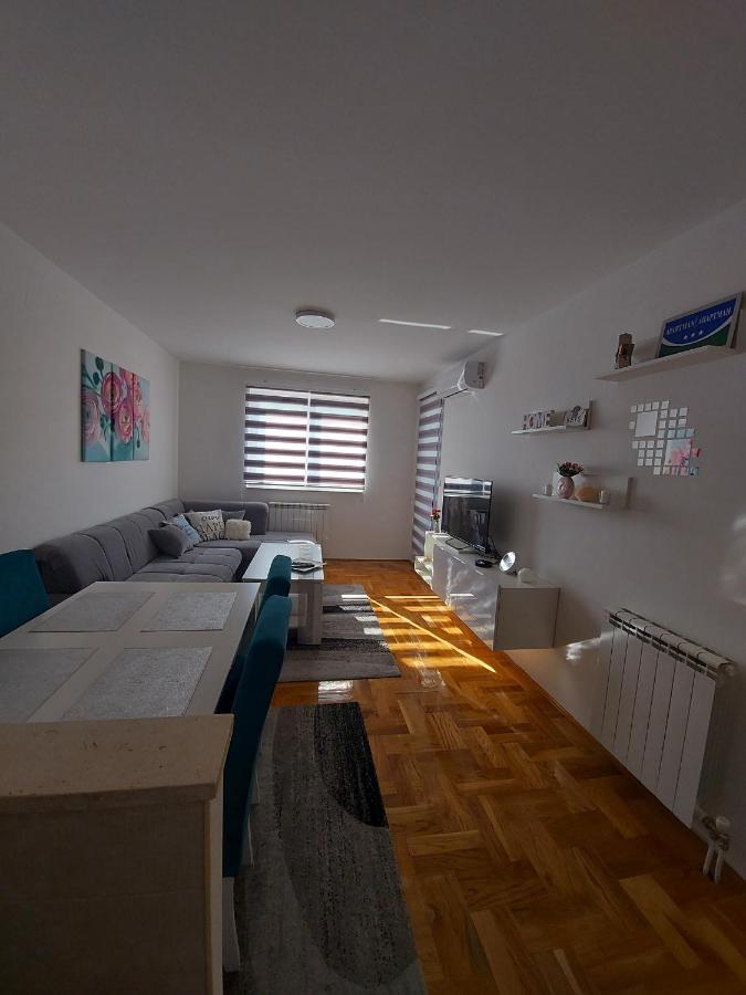 Apartman Victoria Lukavica Kültér fotó