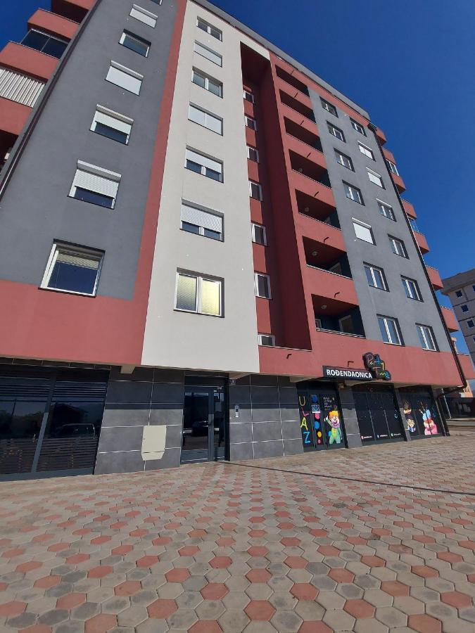 Apartman Victoria Lukavica Kültér fotó